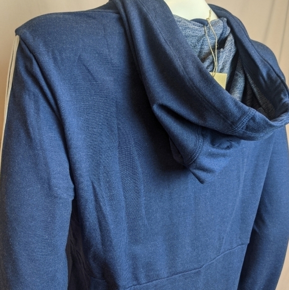 Adidas Blue Striped Sleeve Full Zip Training Hoodie size Medium - Picture 6 of 8